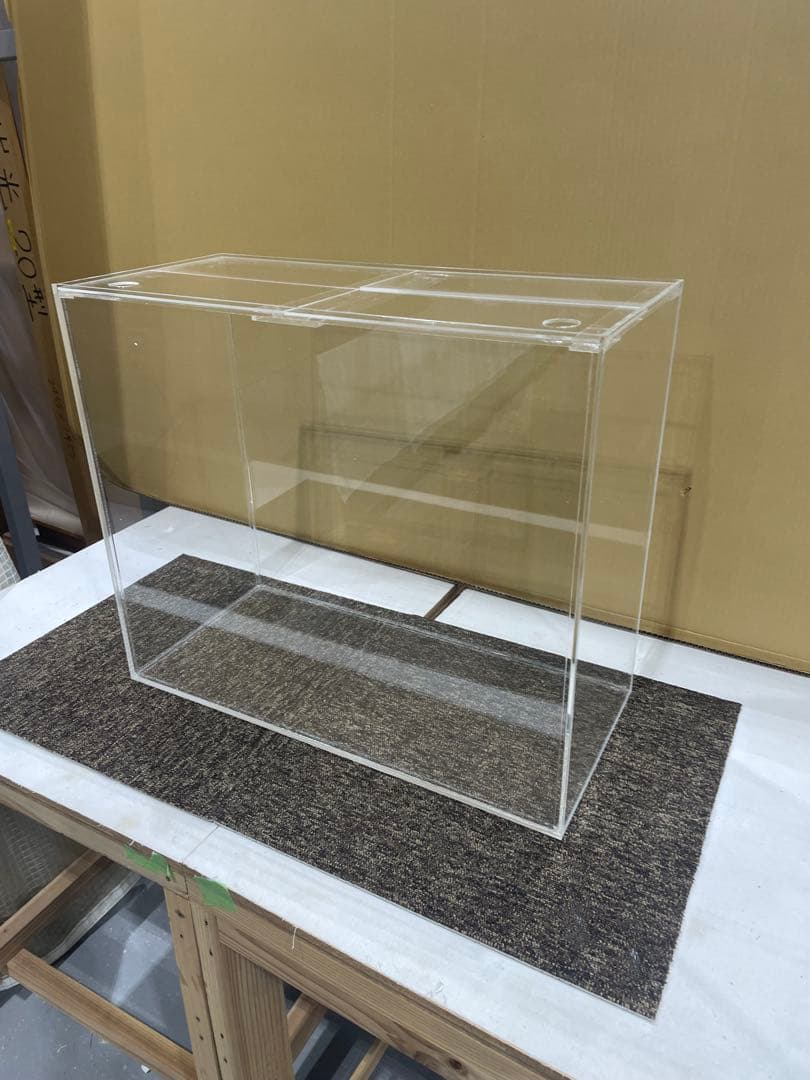 アクリル水槽5mmクリア。w650.d300.h550.
