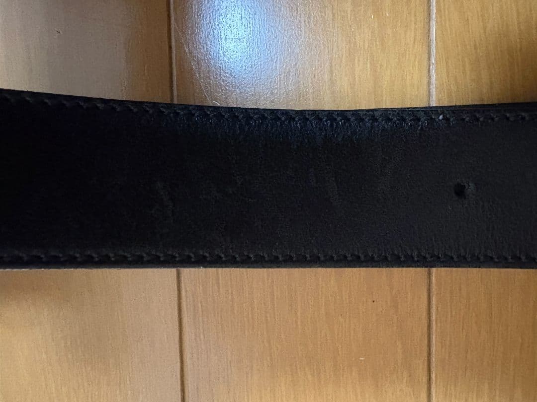 Gucci グッチ ブラックレザーベルト ダブルGロゴ