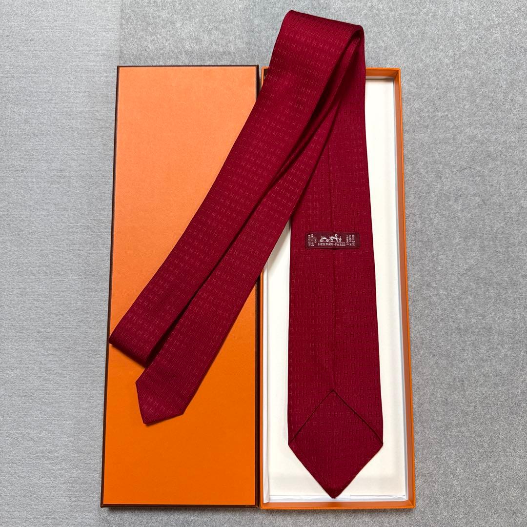 美品　エルメス　ネクタイ　赤　H柄H織ファソネ　派手