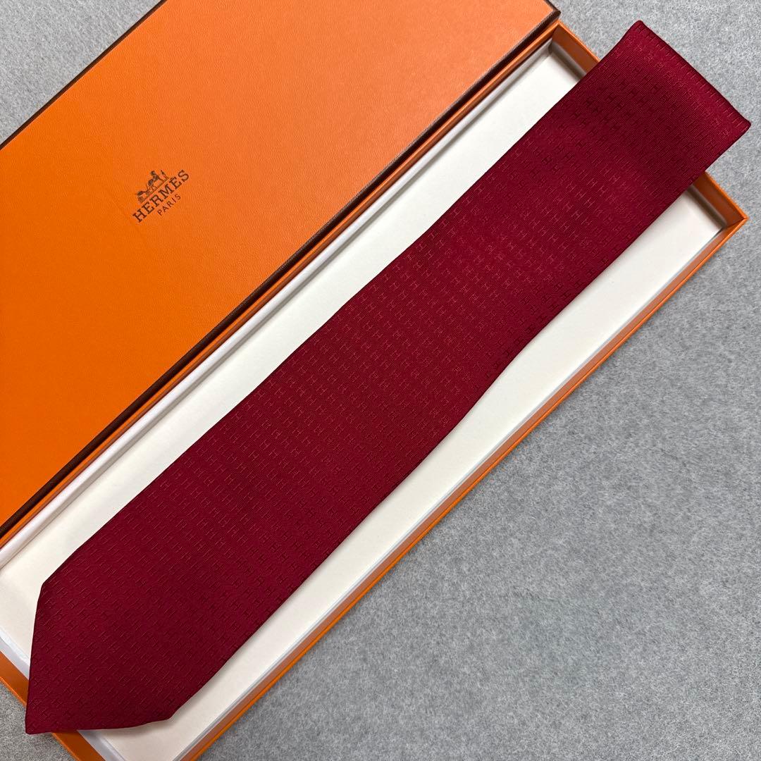美品　エルメス　ネクタイ　赤　H柄H織ファソネ　派手