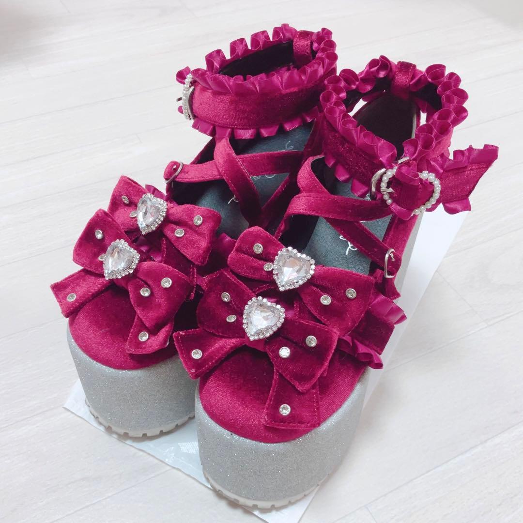 Ank Rouge キラキラビジューベロアリボン厚底シューズ レッド