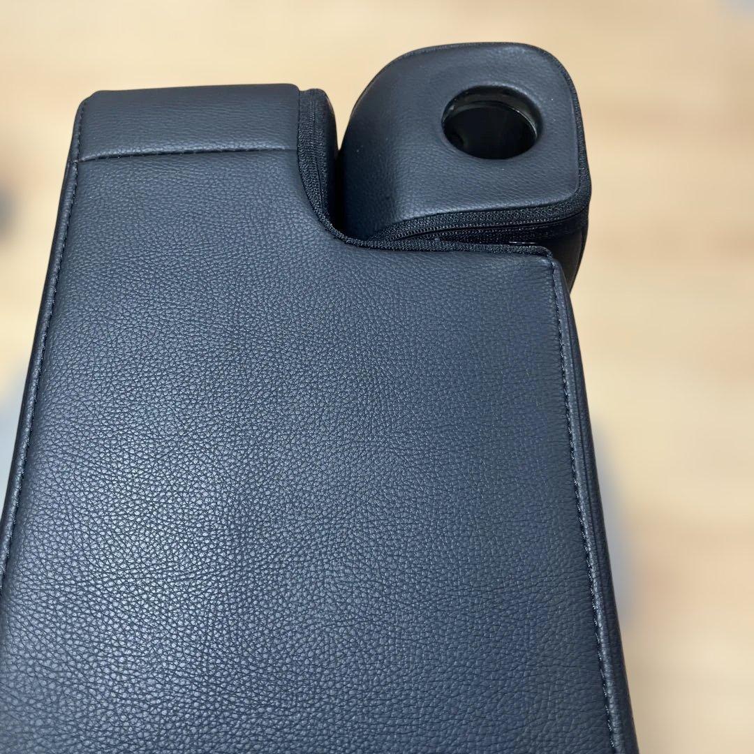 トヨタ ノア ヴォクシー 90系 フロントアームレスト 黒　運転席