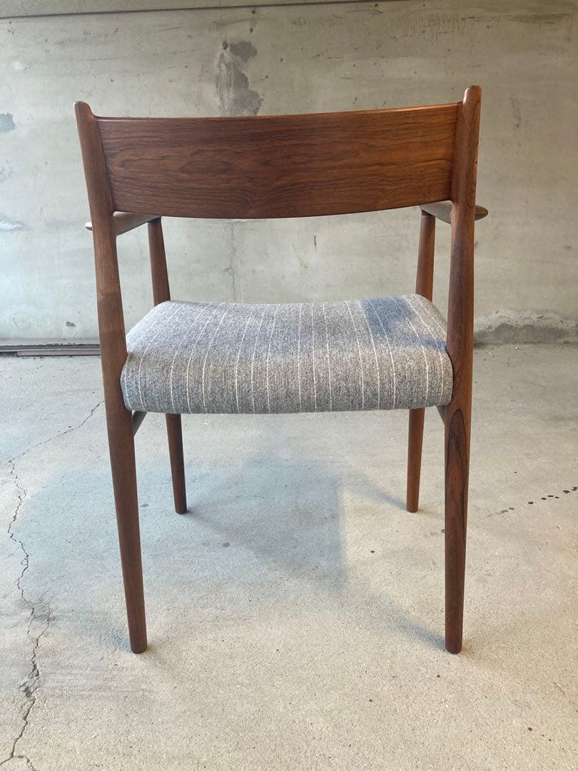 椅子 arnevodder arm chair