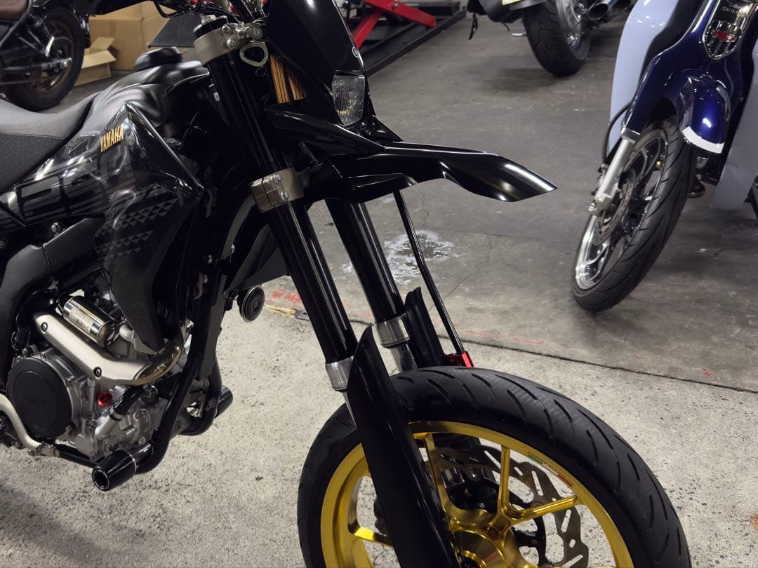 wr250x rドリップレーシング　ショートフェンダー　フロント