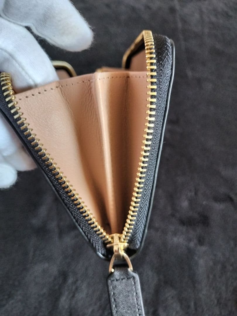 EMPORIO ARMANI 長財布 ラウンドファスナー 新品未使用