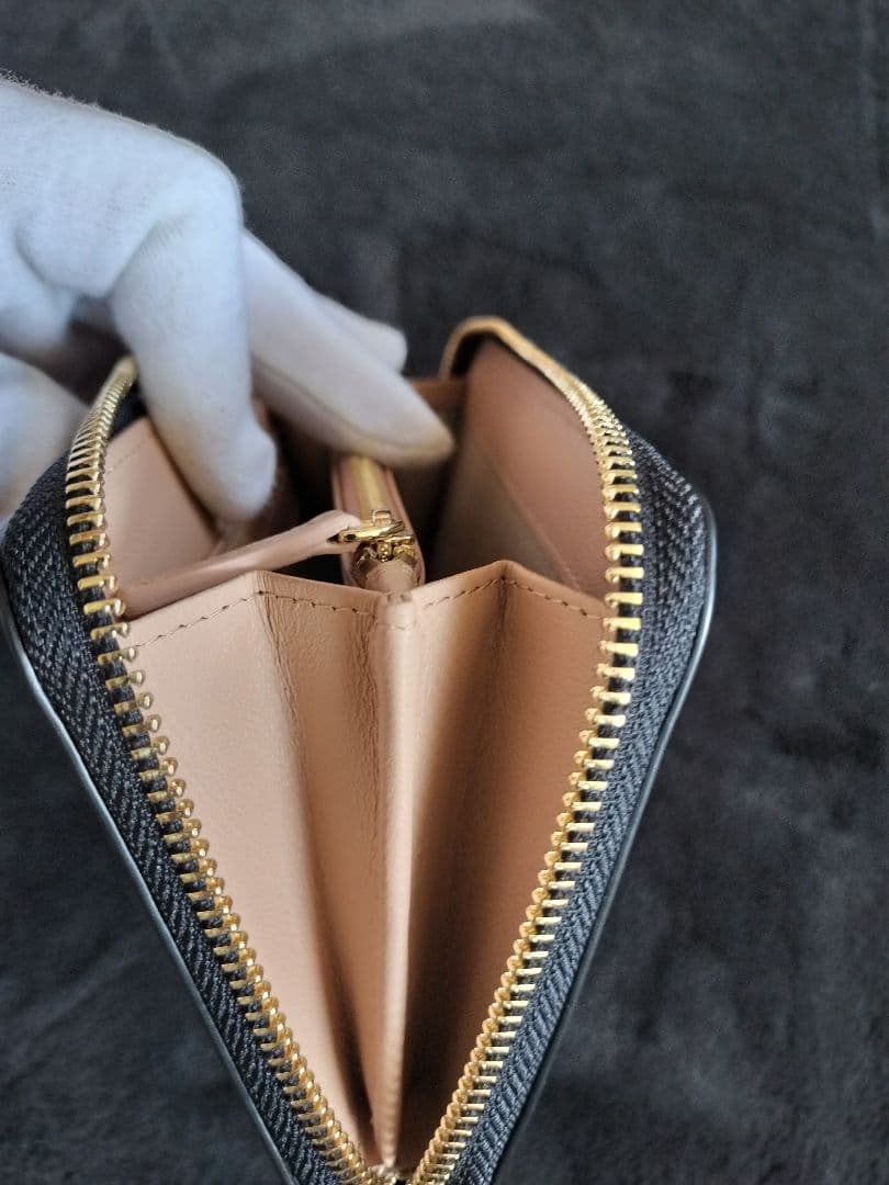 EMPORIO ARMANI 長財布 ラウンドファスナー 新品未使用