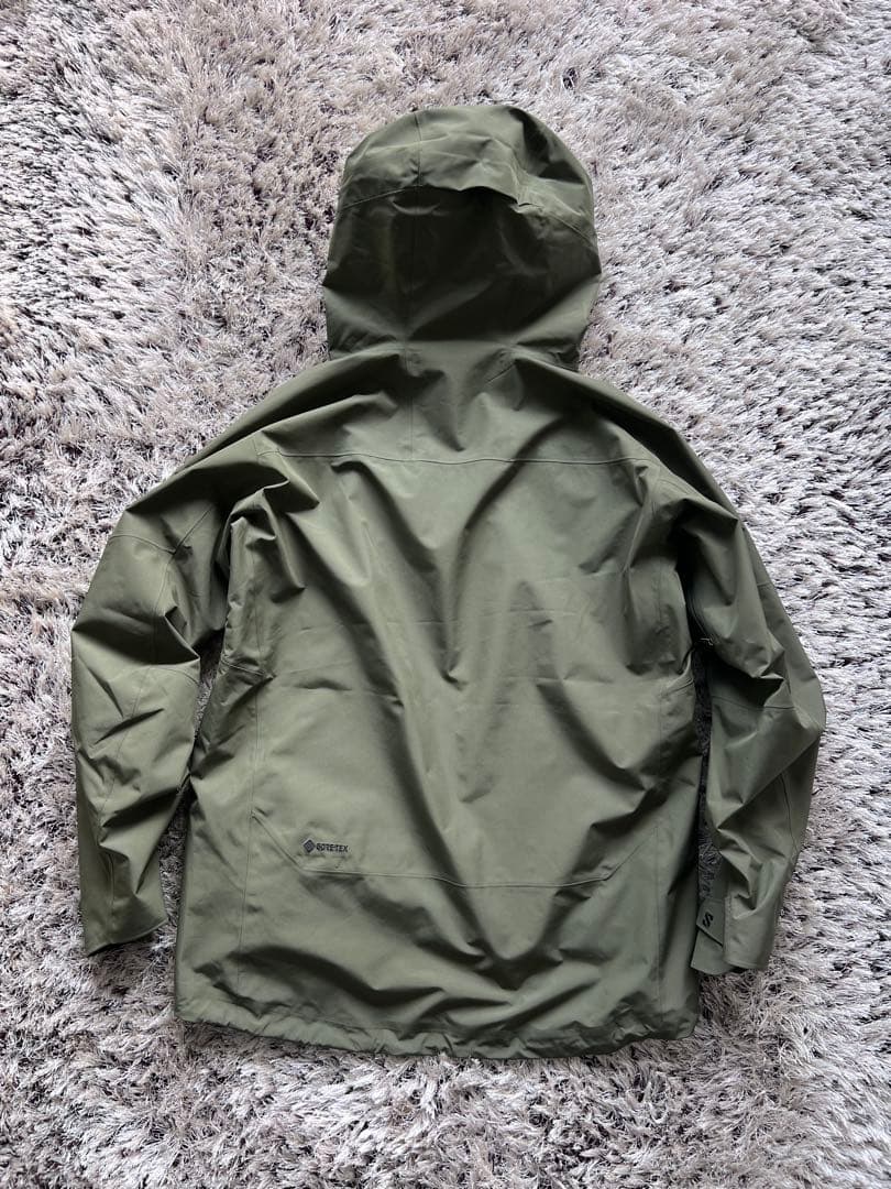 SALOMON スノージャケット メンズLサイズ