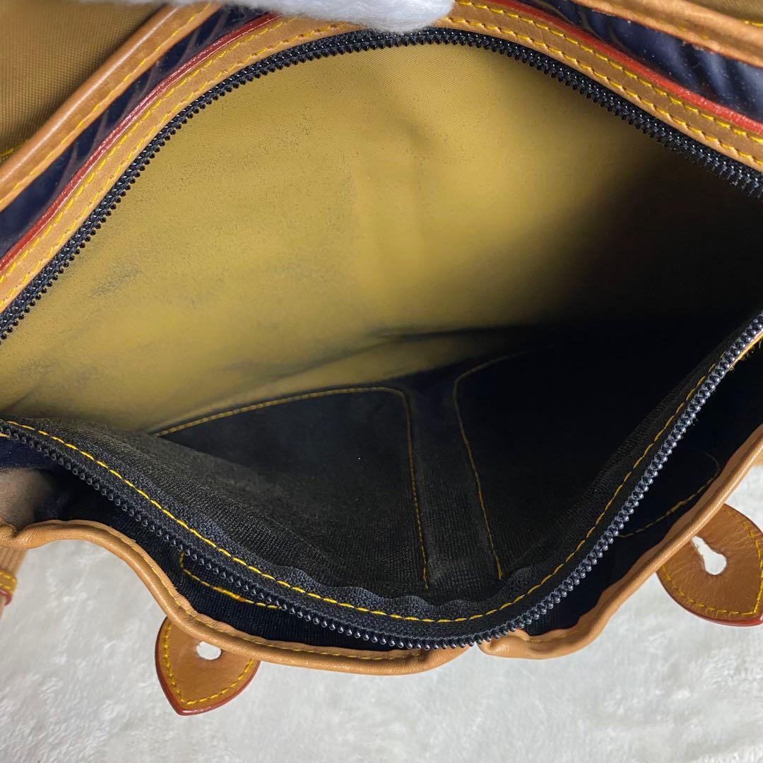 【美品☆人気】ハンティングワールド バチュークロス ショルダーバッグ ネイビー