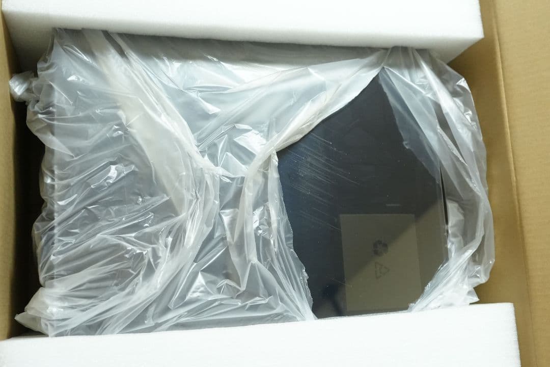 CORSAIR「CRYSTAL 570X RGB Mirror Black」