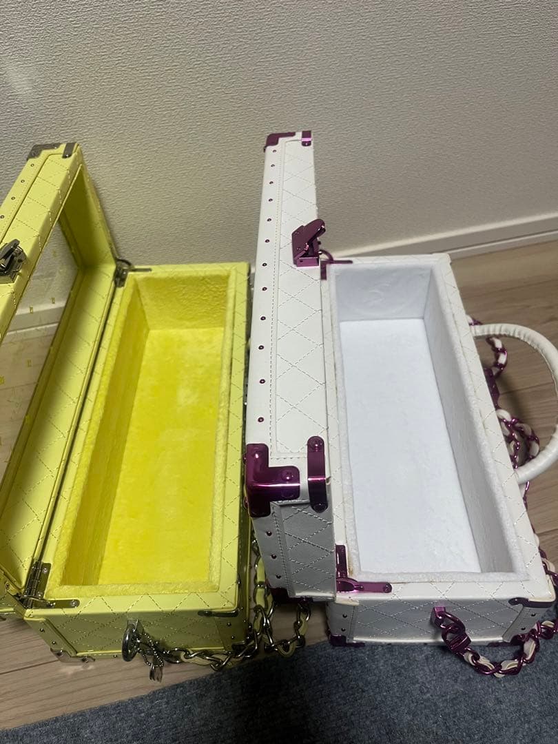 エンジェルシャンパン　サマーイエロー&バレンタイン　空瓶＋ケース