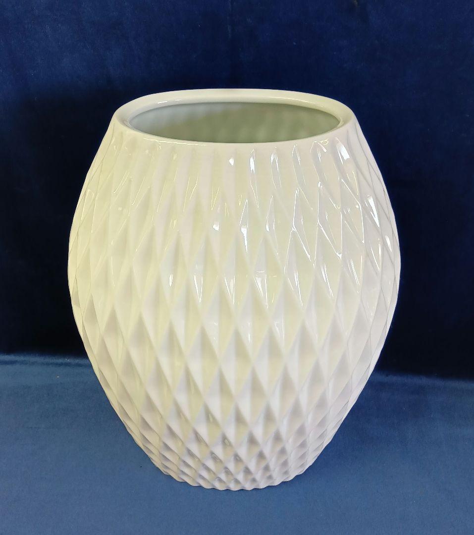 香蘭社　白磁　花瓶　ダイヤ　木箱入り　フラワーベース　花生　インテリア