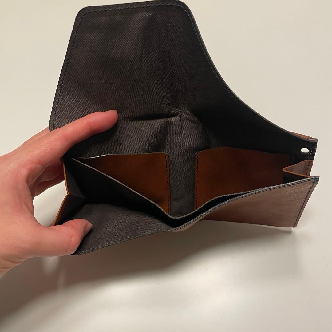 abrAsus(アブラサス) 旅行財布