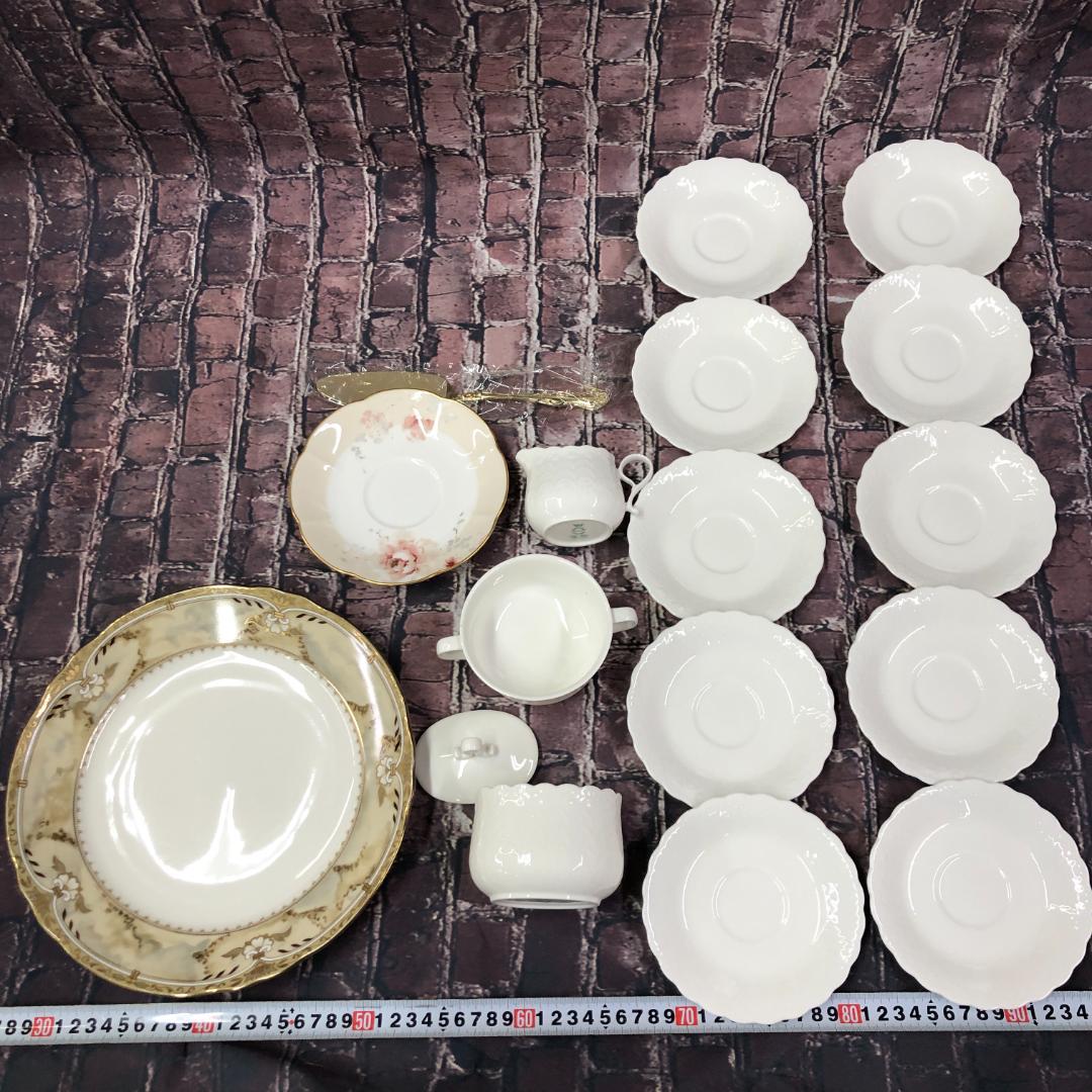 NARUMI ボーンチャイナ プレート カップ＆ソーサー 大量まとめ