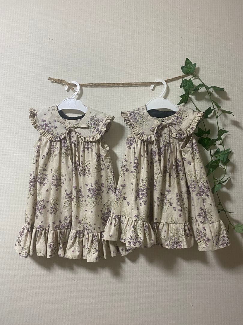 ハンドメイドフリルワンピース、ノースリーブワンピースつけ襟セットサイズ80.90