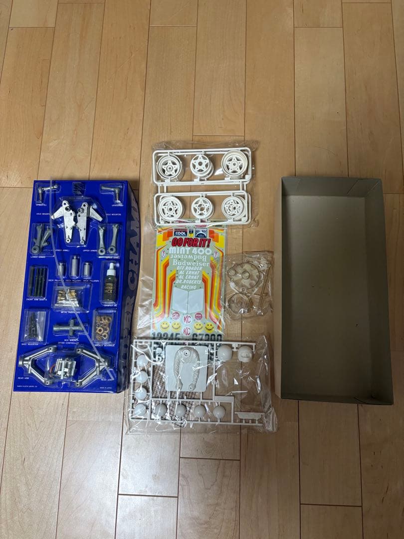 タミヤ1/10ラジコンキット　ファイティングバギー1984年