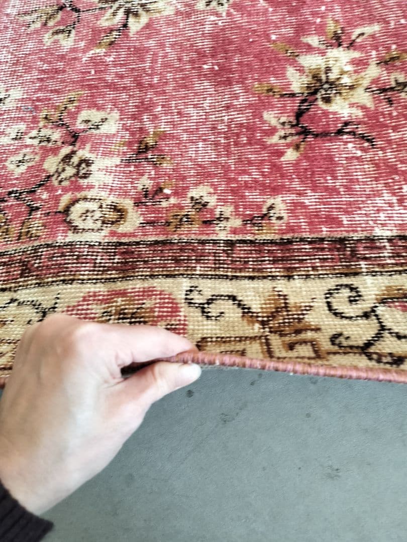 【ローズ】ローズレッドの上品シノワズリラグ　No.742