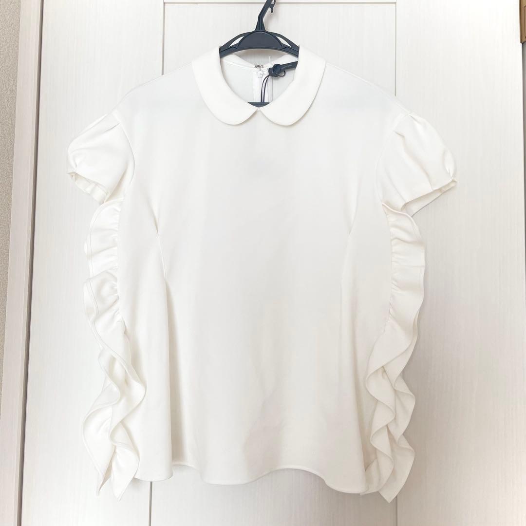 P*o様 YOKOCHAN パフスリーブサイドラッフルブラウス (ヨーコチャンセ