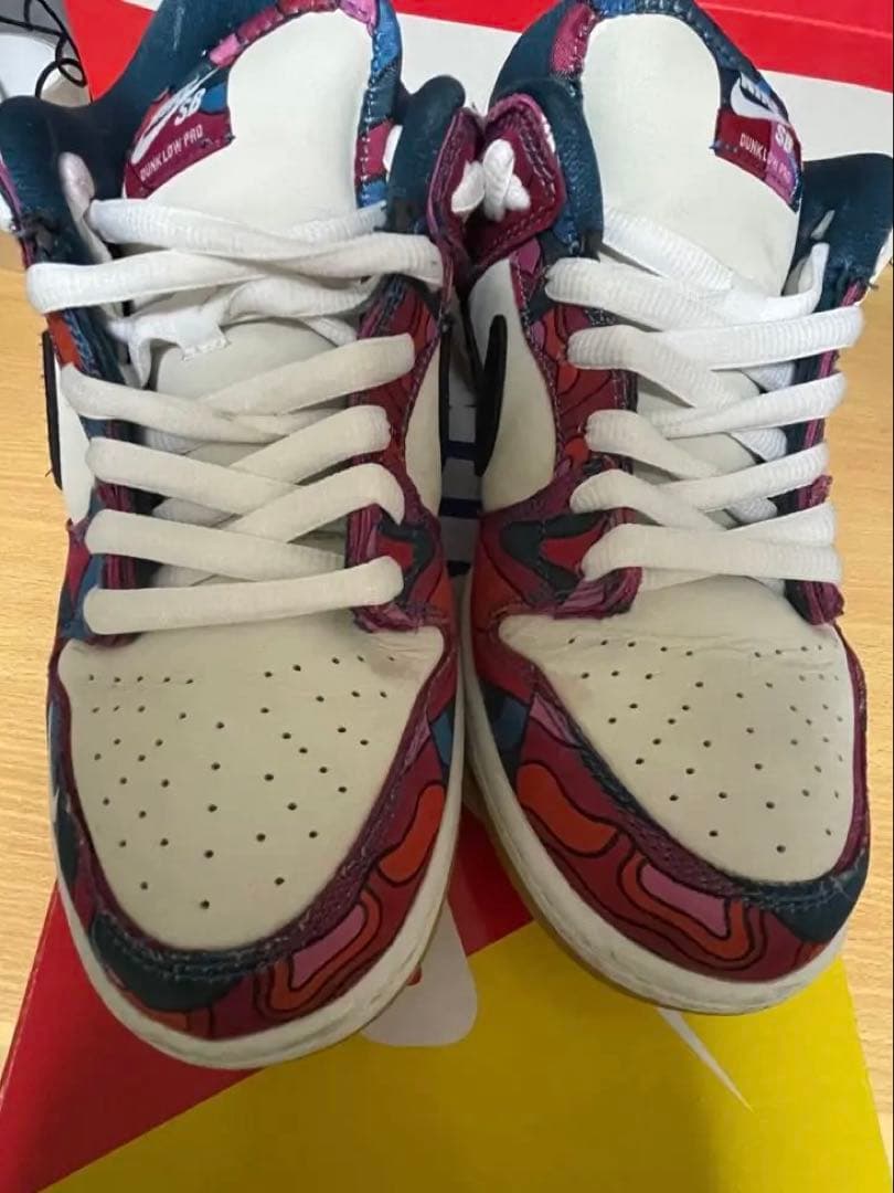 Nike Dunk Low SB マルチカラー パラダンク ダンクSB