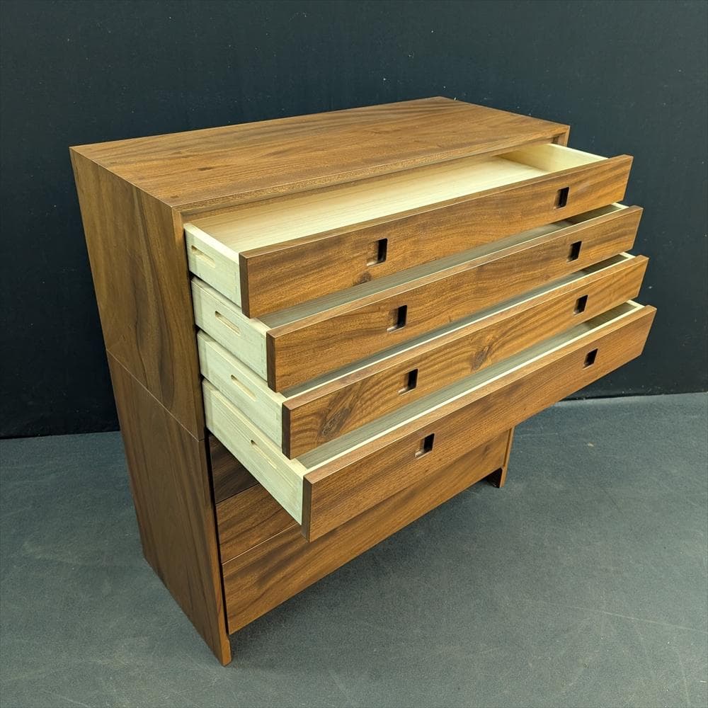 美品　橋詰家具　楠無垢材　国産　ミドルチェスト　タンス　チェスト　箪笥　着物