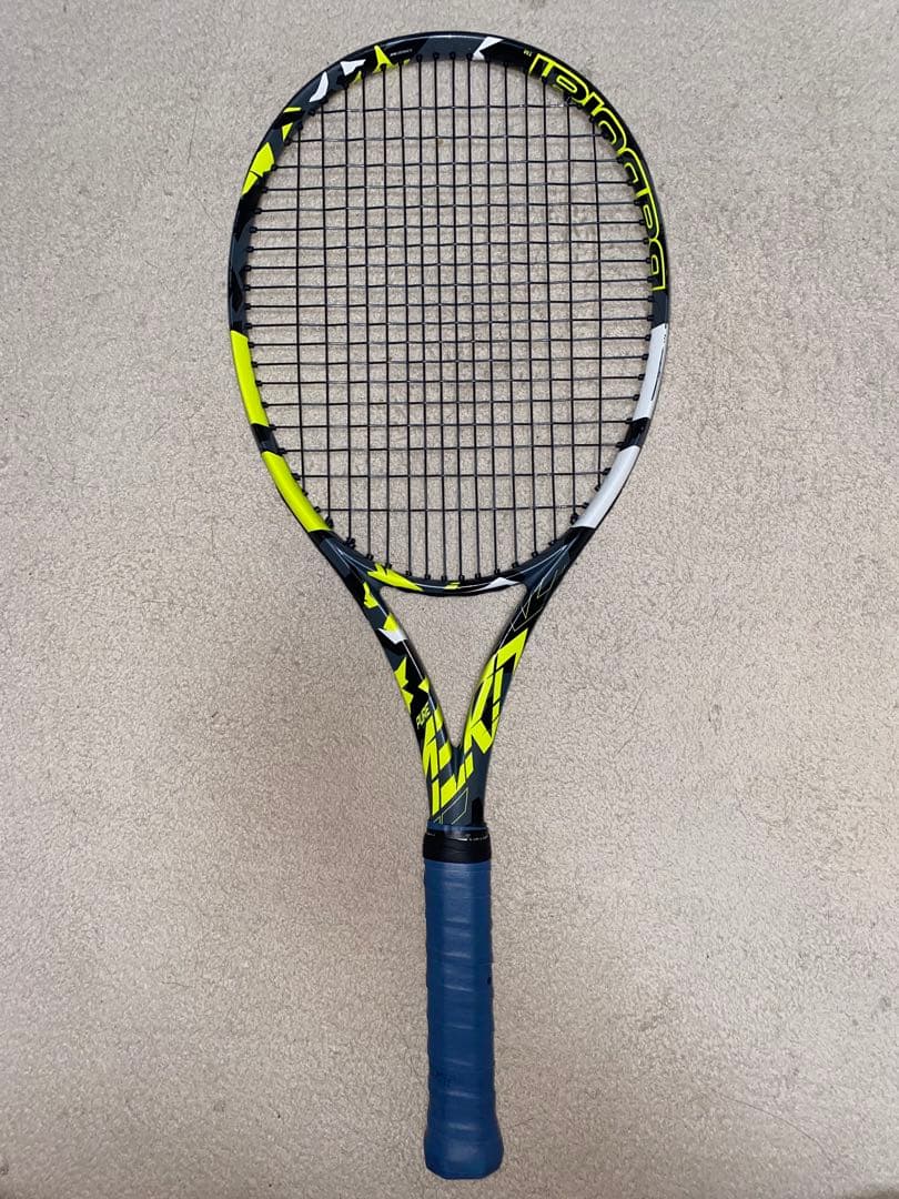 Babolat Pure Aero g4 バボラ　ピュアアエロ Ｇ４