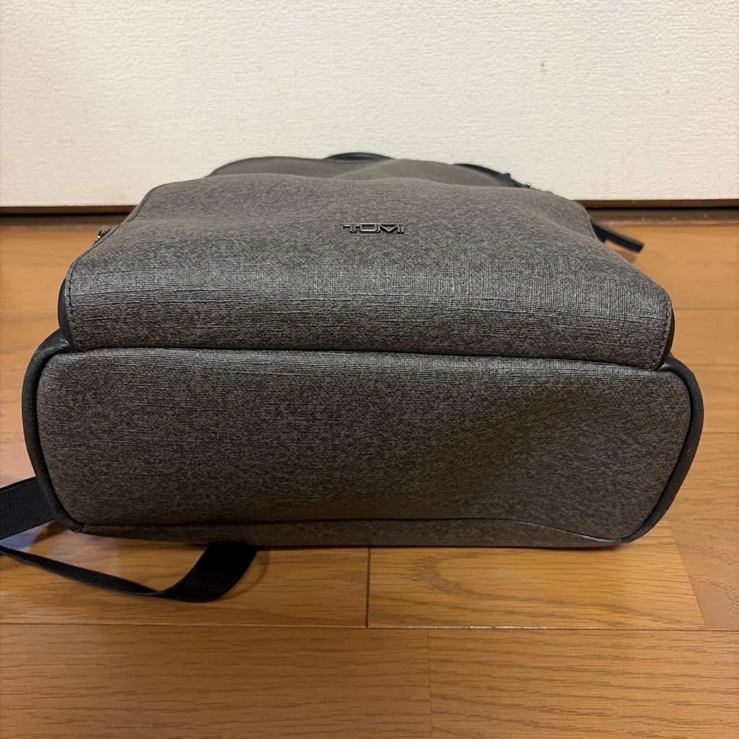 TUMI STANTON ゲイル