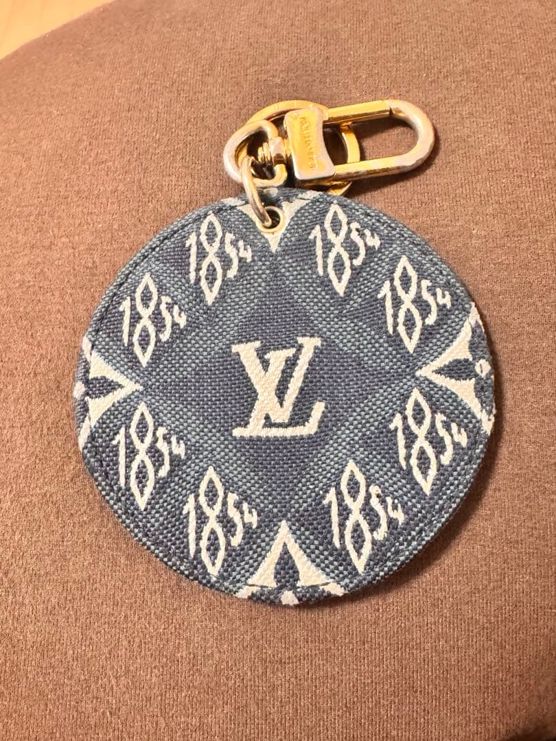 LOUIS VUITTON キーホルダー
