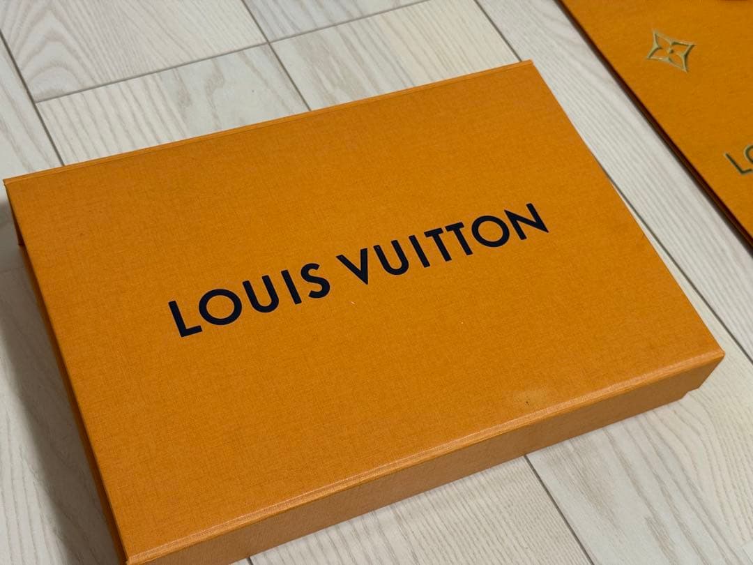 【美品】ルイヴィトン　ダミエ　マフラー　メンズ　正規品LOUIS VUITTON