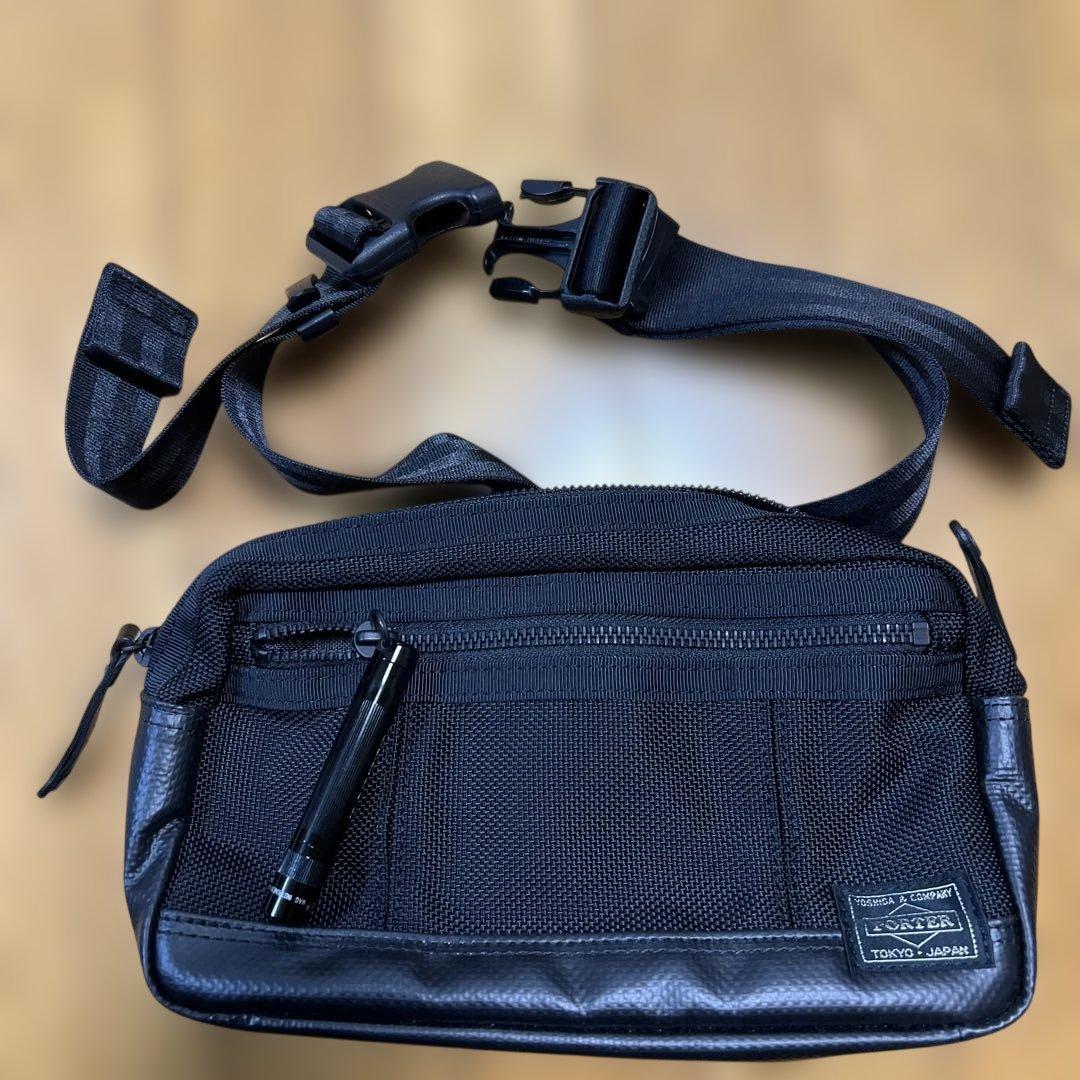 PORTER ブラック ボディバッグ・ウエストポーチ