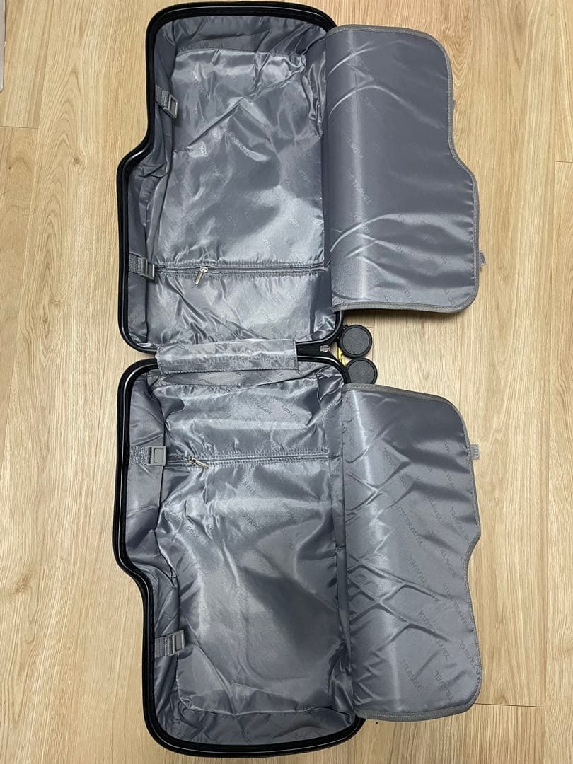 キッズトラベル　mini ブラック　黒　機内持込　スーツケース