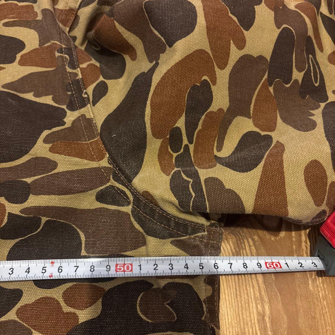 carhartt迷彩ブルゾン