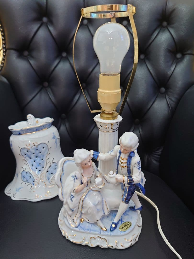 上品なルームランプ　加藤工芸　ロココ