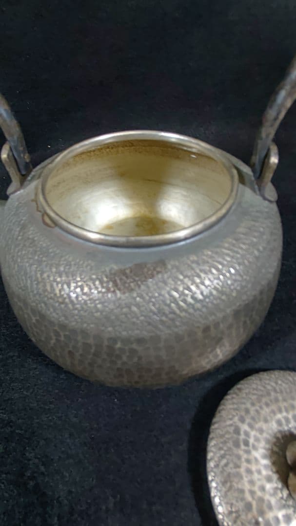 銀川堂　銀瓶　薬缶　ヤカン　燻銀 煎茶道具　いぶし銀　鎚目　湯沸