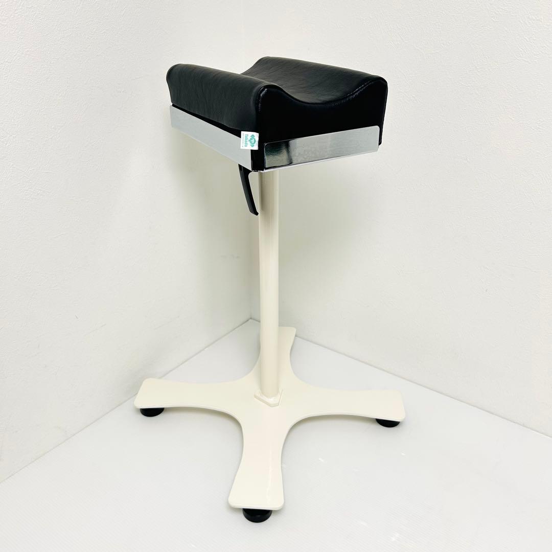 高田ベッド DX上下肢台 TB-885 採血台 肘置き 黒 注射台 ブラック