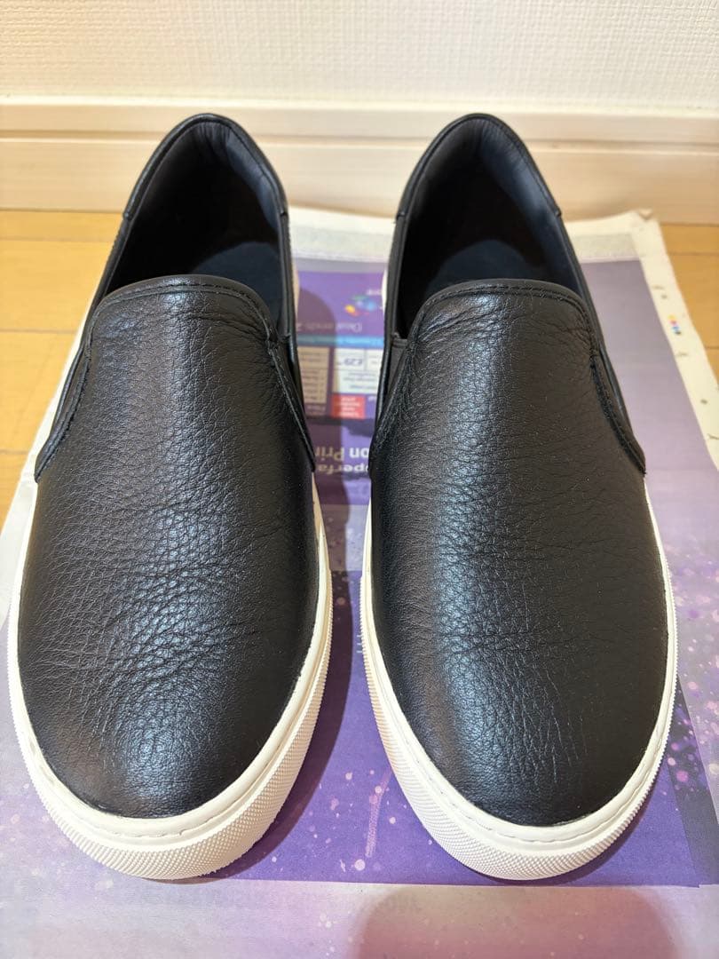 【UGG】24.5cm 黒 レザースリッポンスニーカー