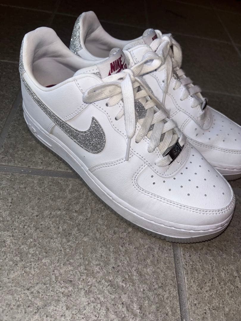 Nike エアフォース 1 シルバー グリッター 24.5