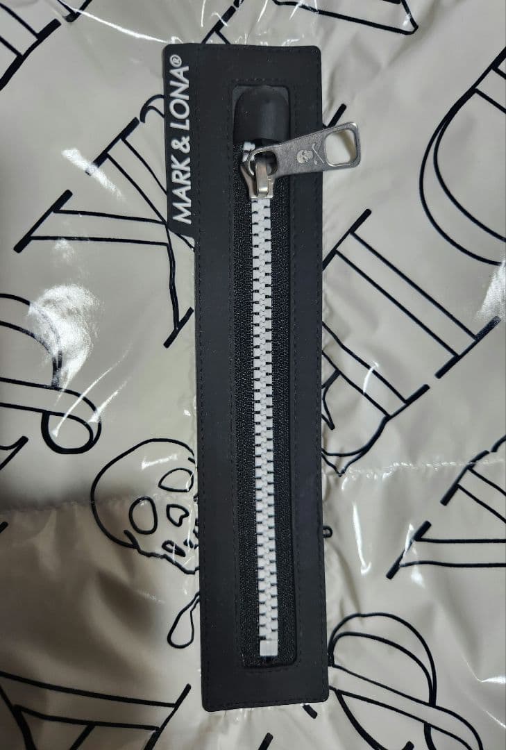 マーク＆ロナ　ダウンベスト